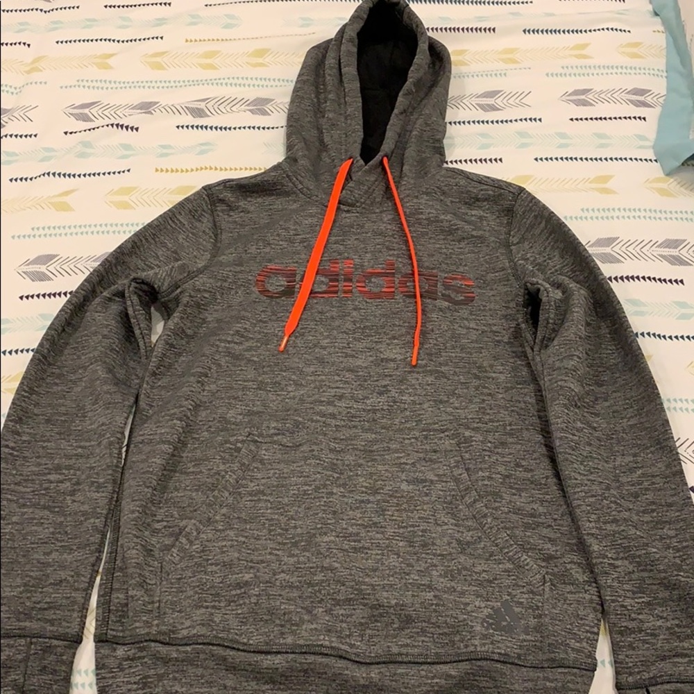 Women’s sweatshirt